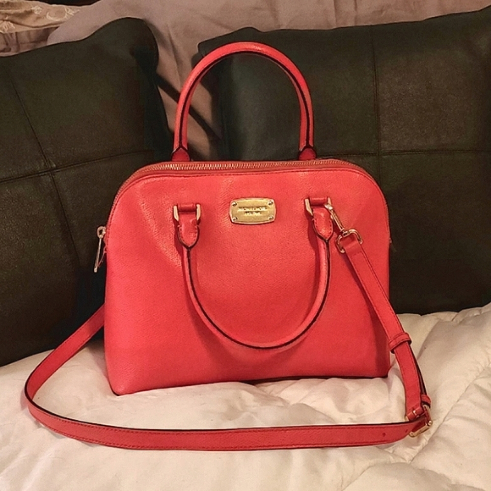 Michael Kors Cindy Dome Crossbody Bag Bright Fuschia/Pink/Red Saffiano Leather